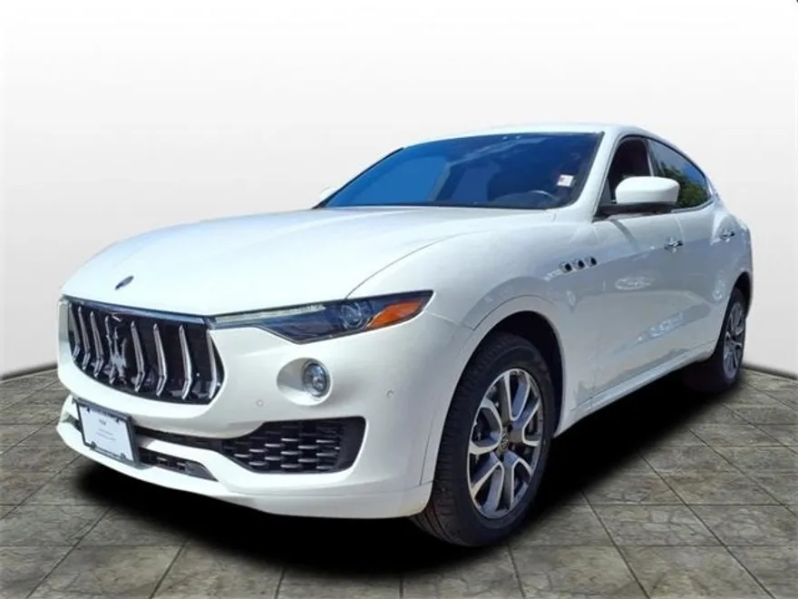 2020 Maserati Levante S photo 1