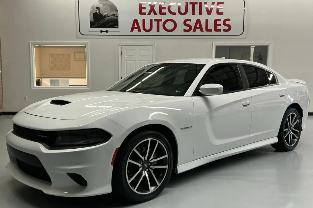 2022 Dodge Charger R/T photo 1