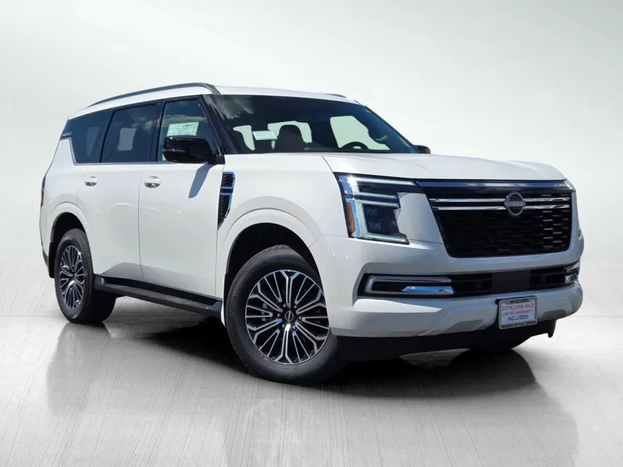 2025 Nissan Armada SL photo 1