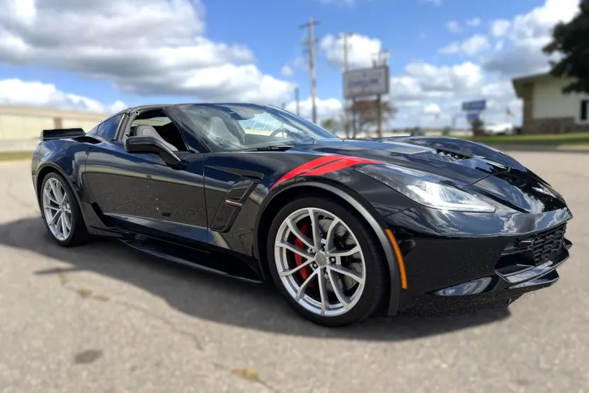 2018 Chevrolet Corvette Grand Sport 2LT photo 1