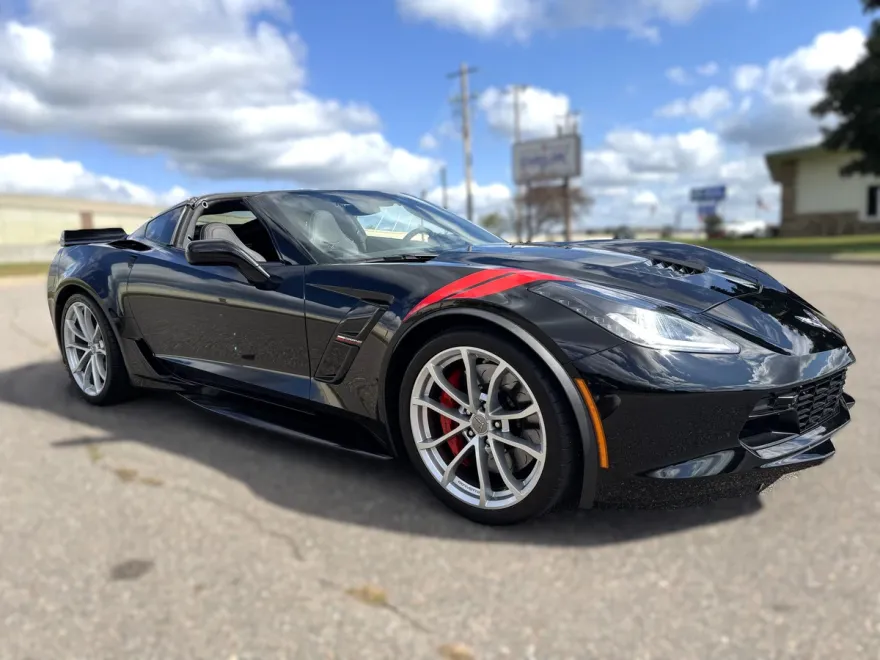 2018 Chevrolet Corvette Grand Sport 2LT photo 1