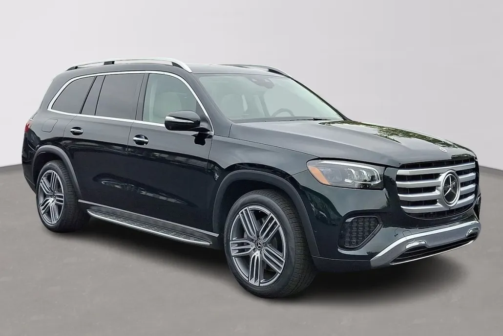 2024 Mercedes Benz GLS 450 4MATIC photo 1