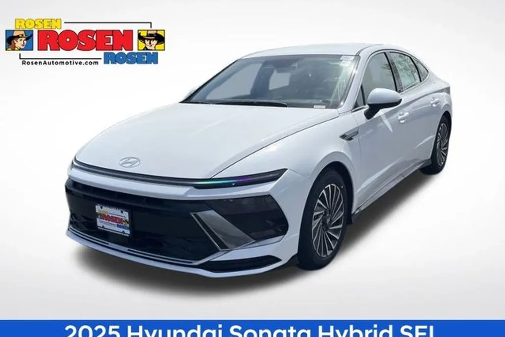 2025 Hyundai Sonata Hybrid SEL photo 1