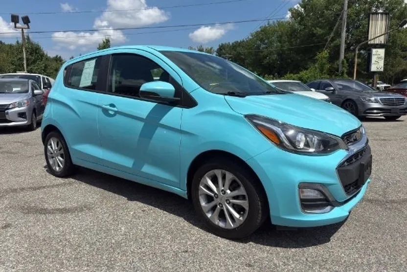 2021 Chevrolet Spark 1LT photo 1