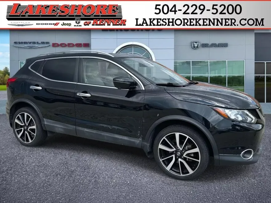 2017 Nissan Rogue Sport SL photo 1