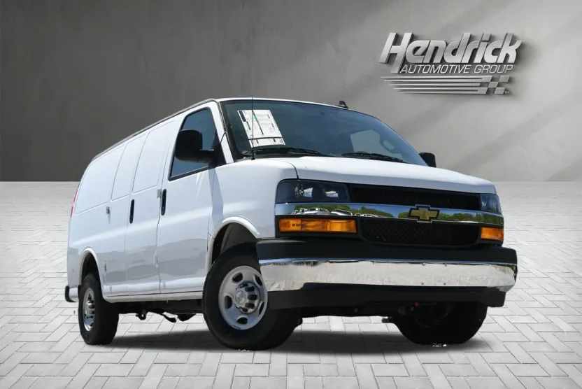 2024 Chevrolet Express Cargo 2500 photo 1
