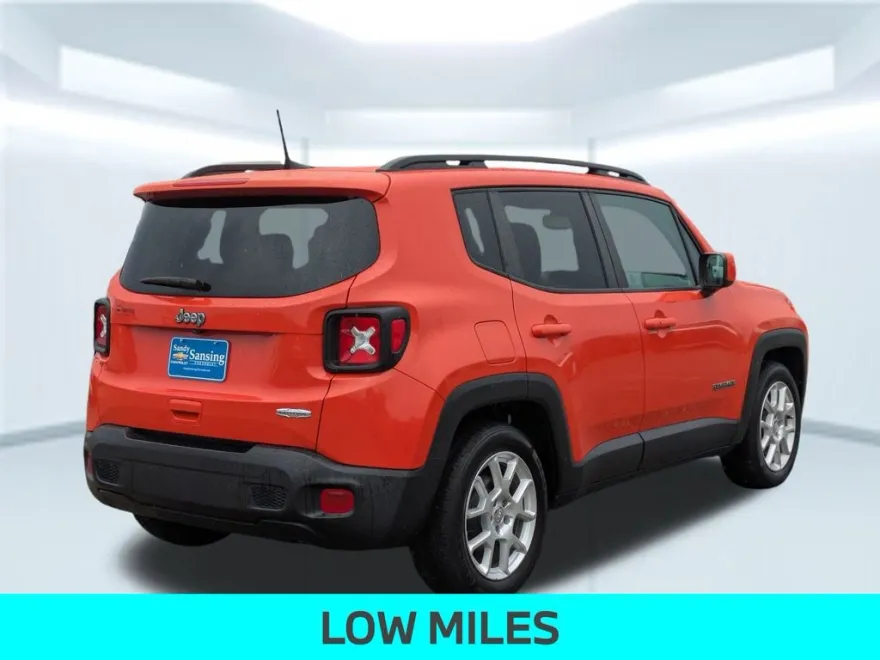 2020 Jeep Renegade Latitude photo 1