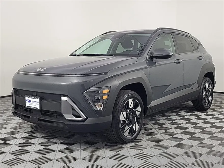 2024 Hyundai Kona SEL photo 1