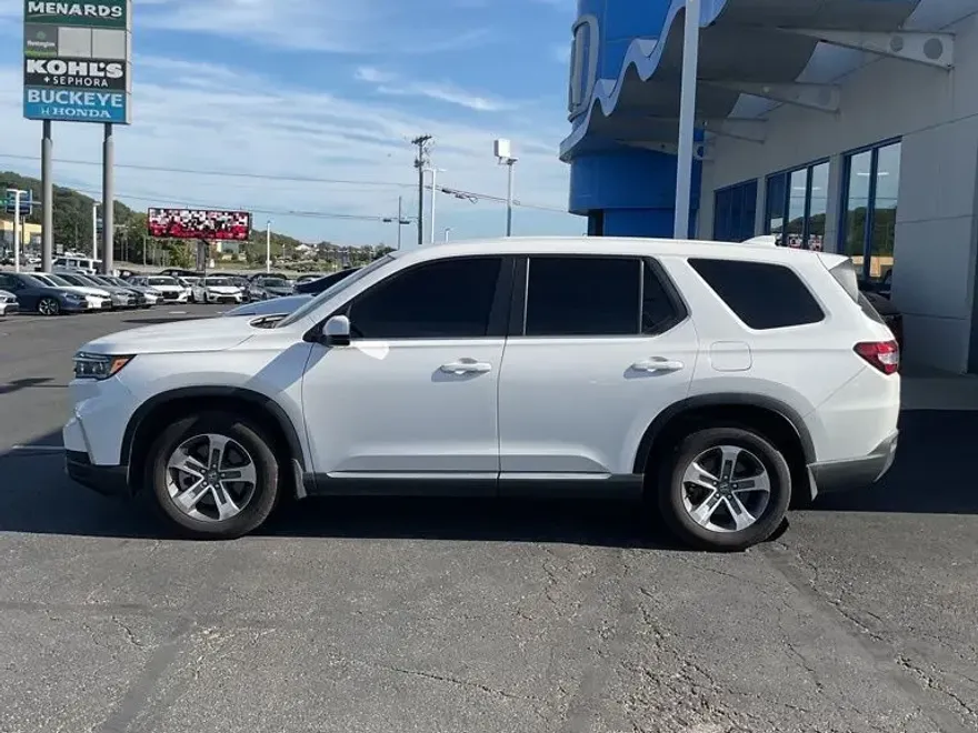 2025 Honda Pilot EX-L photo 1