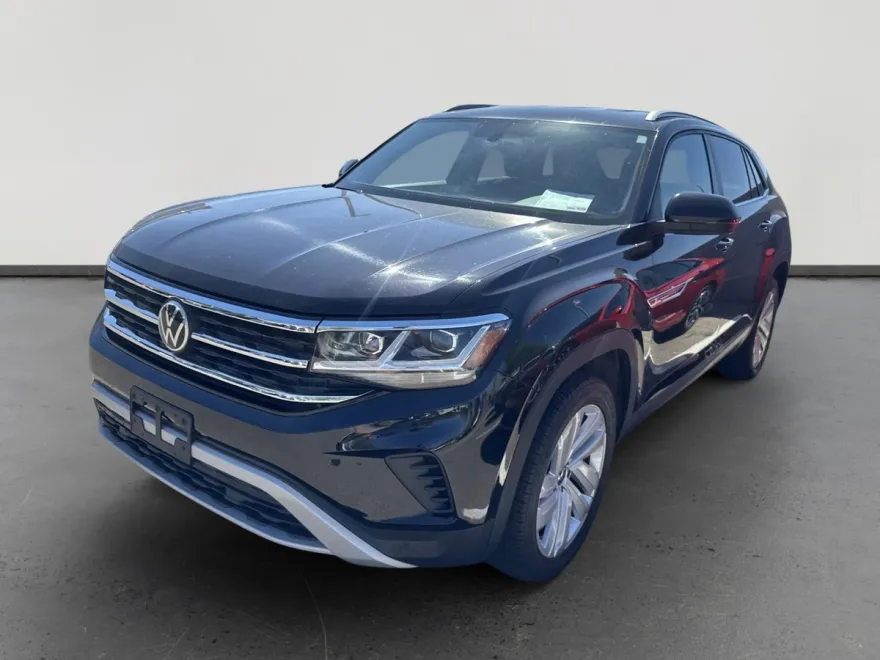 2022 Volkswagen Atlas Cross Sport V6 SE Technology photo 1