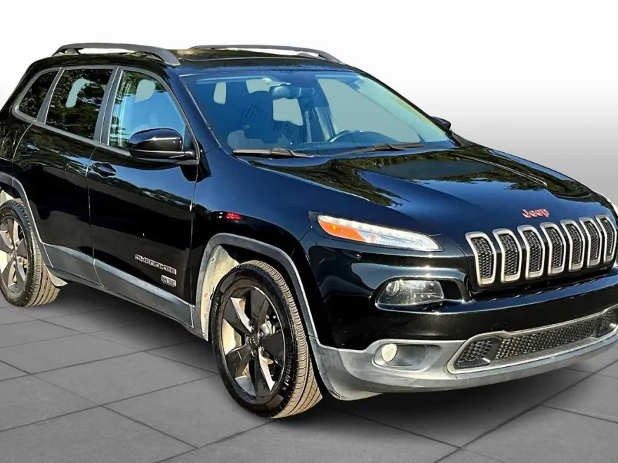 2016 Jeep Cherokee 80th Anniversary Edition photo 1