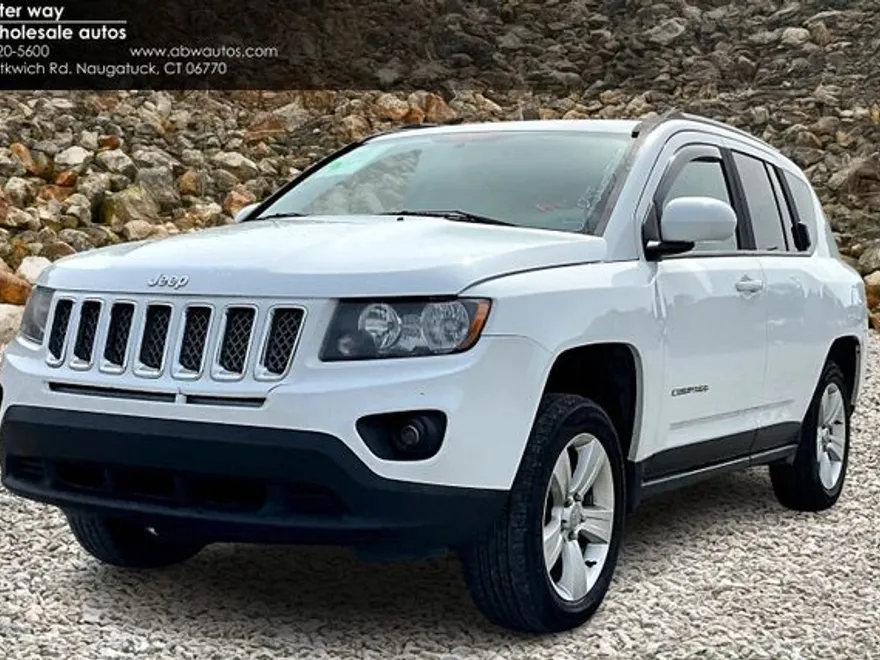 2016 Jeep Compass Latitude photo 1