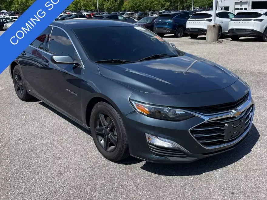 2020 Chevrolet Malibu LS photo 1