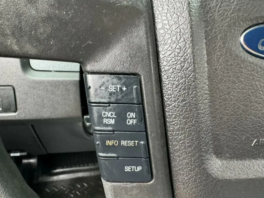 2014 Ford F-150 XL photo 12
