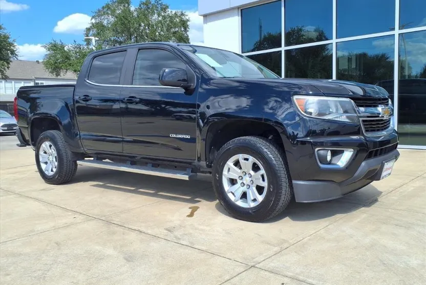 2019 Chevrolet Colorado LT photo 1