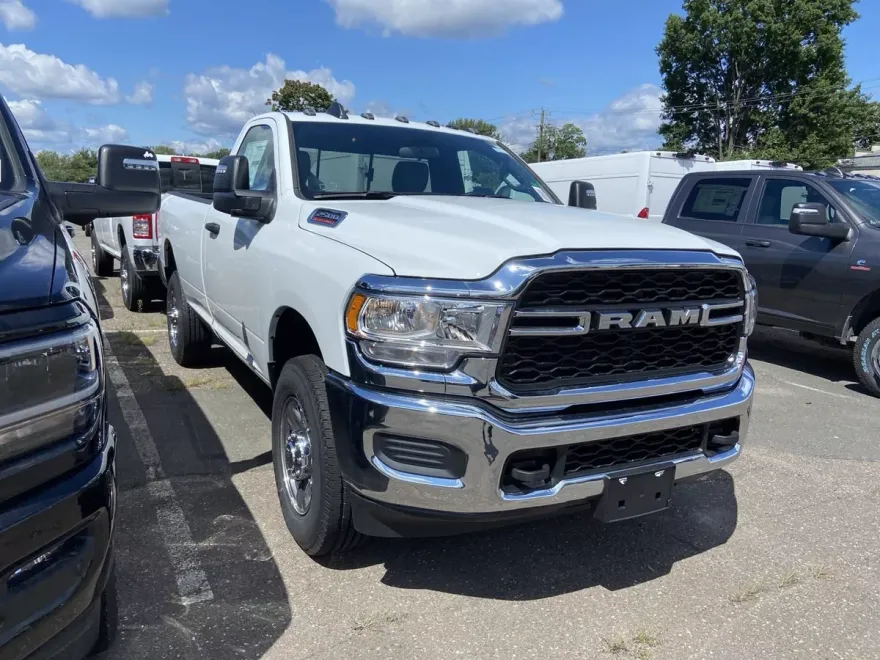2024 Ram 2500 Tradesman photo 1
