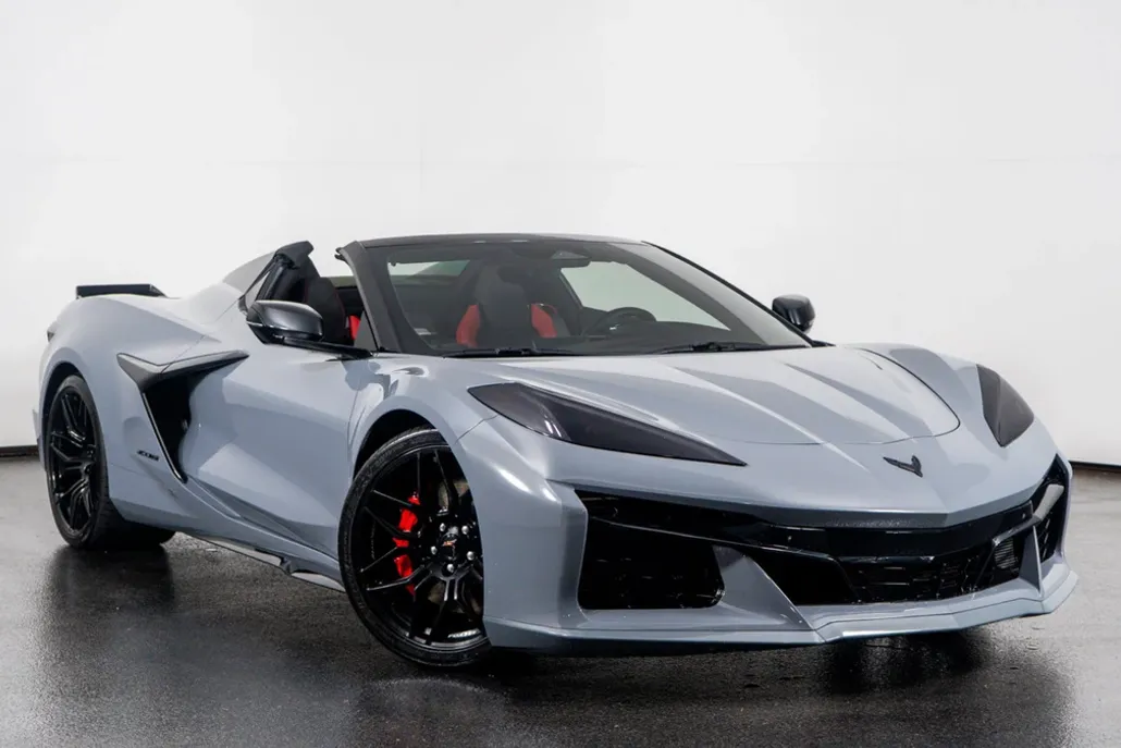 2025 Chevrolet Corvette Z06 3LZ photo 1