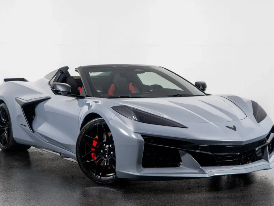 2025 Chevrolet Corvette Z06 3LZ photo 1