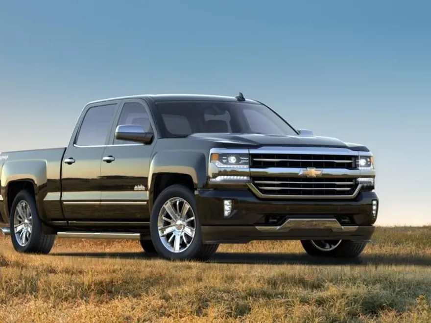 2017 Chevrolet Silverado 1500 High Country photo 1