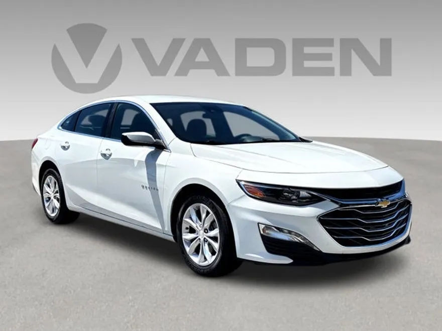 2023 Chevrolet Malibu 1LT photo 1