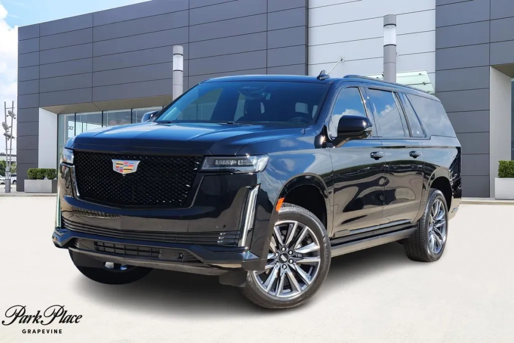 2023 Cadillac Escalade ESV Sport Platinum photo 1