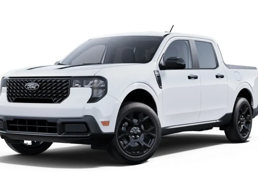 2025 Ford Maverick XLT photo 1