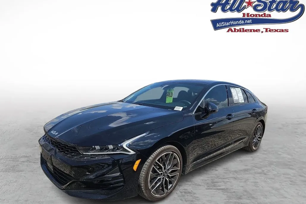 2024 Kia K5 GT photo 1