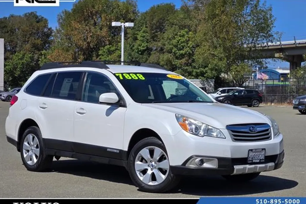 2012 Subaru Outback 2.5i Limited photo 1