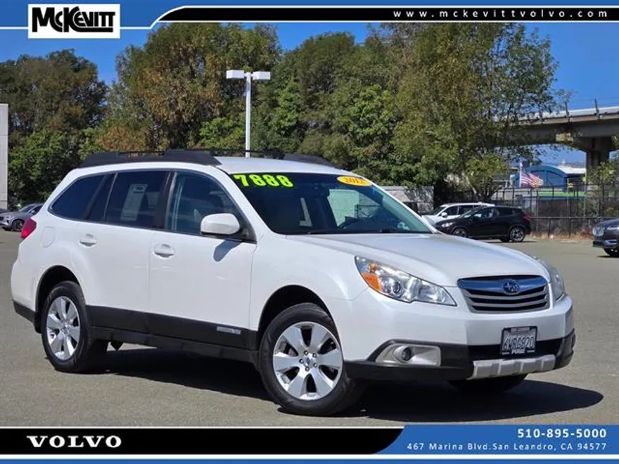 2012 Subaru Outback 2.5i Limited photo 1