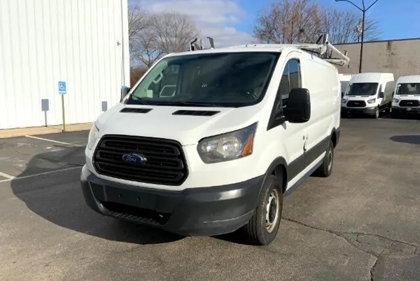 2015 Ford Transit photo 1
