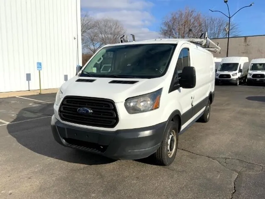 2015 Ford Transit photo 1
