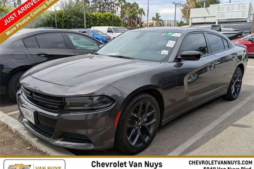 2022 Dodge Charger SXT photo 1