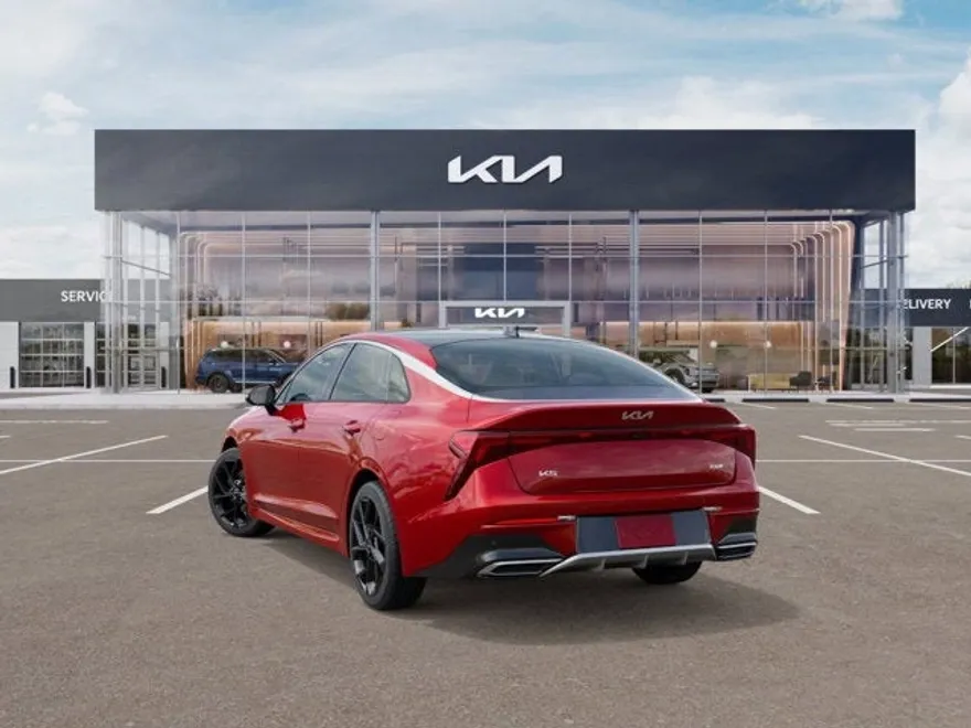 2026 Kia K5 GT-Line photo 1