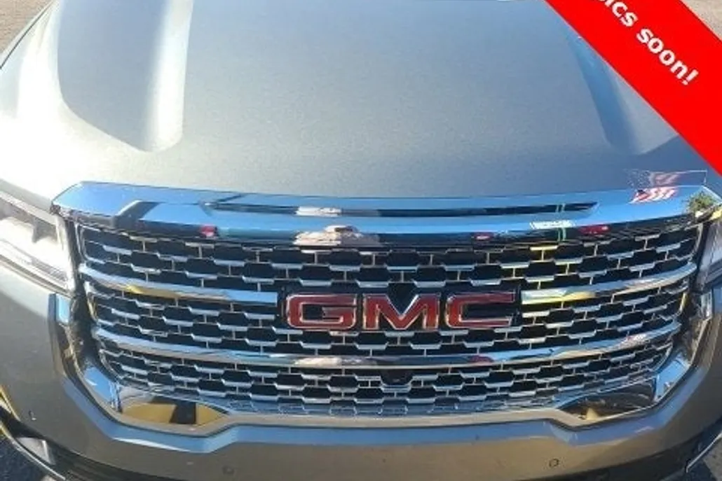 2023 Gmc Acadia Denali photo 1