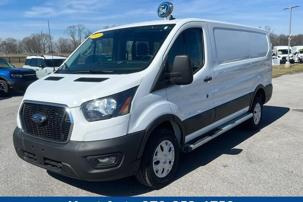 2023 Ford Transit photo 1