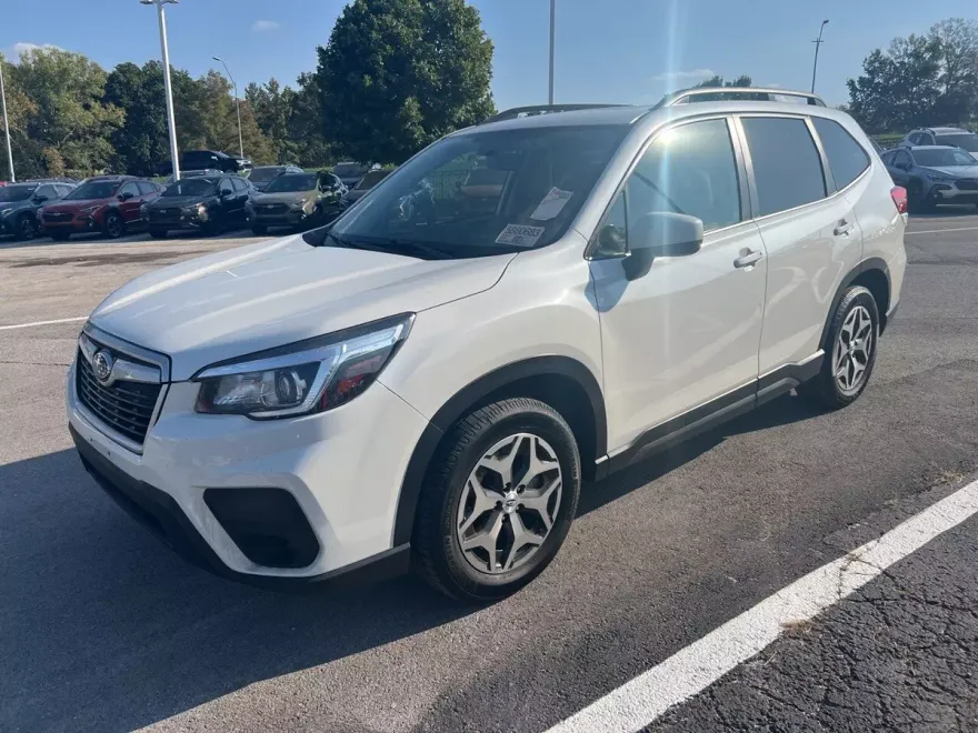 2019 Subaru Forester Premium photo 1
