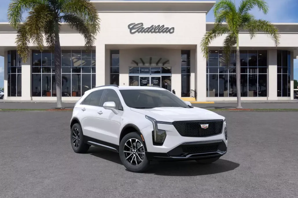 2025 Cadillac XT4 Sport photo 1