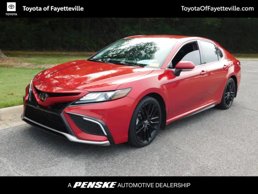 2022 Toyota Camry XSE photo 1