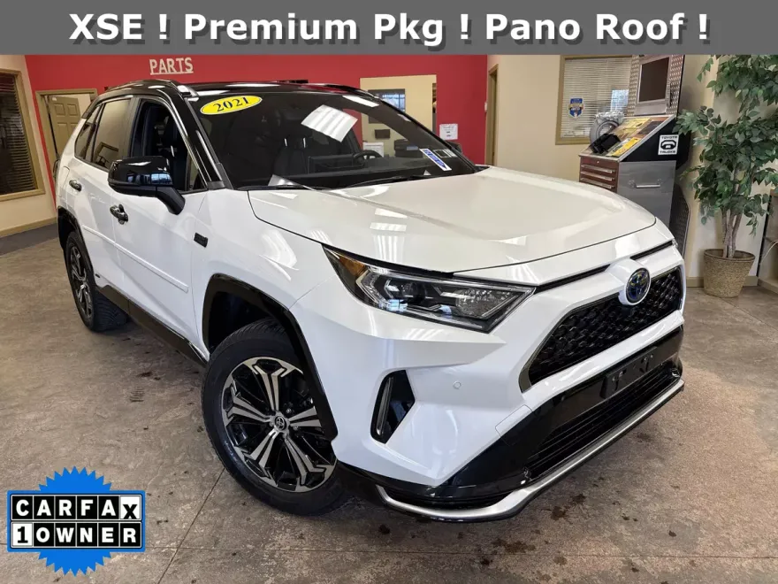 2021 Toyota RAV4 Prime XSE photo 1
