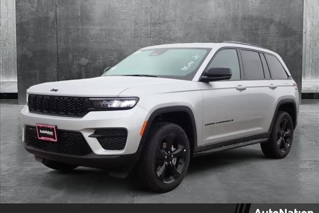 2025 Jeep Grand Cherokee Altitude X photo 1