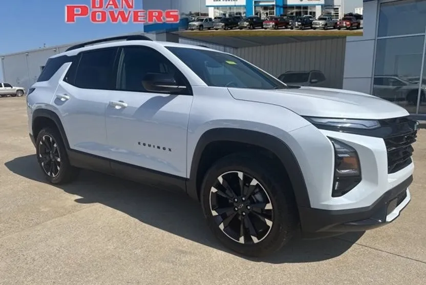 2026 Chevrolet Equinox RS photo 1