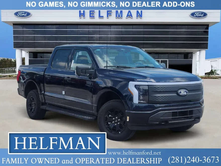 2025 Ford F-150 Lightning XLT photo 1