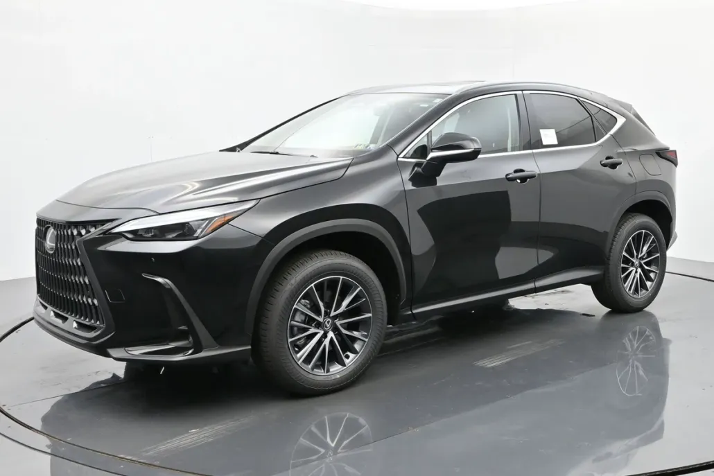 2025 Lexus NX 350 photo 1