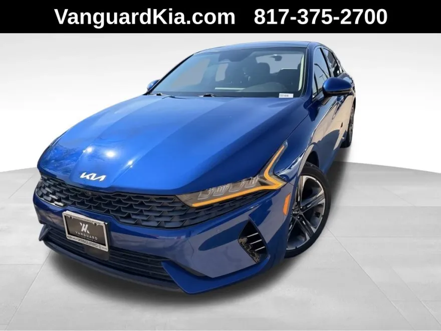 2022 Kia K5 EX photo 1