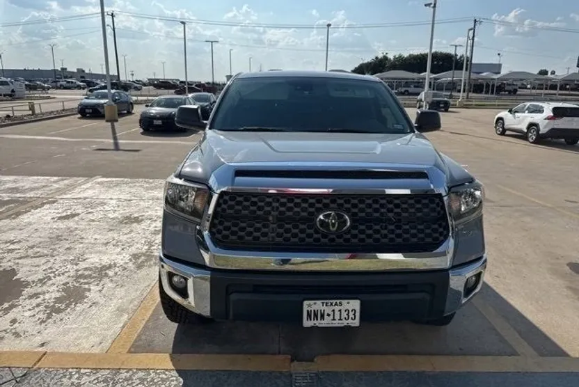 2021 Toyota Tundra SR5 CrewMax photo 1