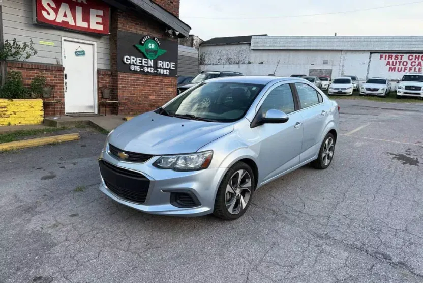 2018 Chevrolet Sonic Premier photo 1