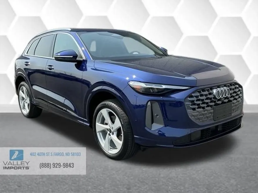 2025 Audi Q5 2.0T Premium Plus photo 1
