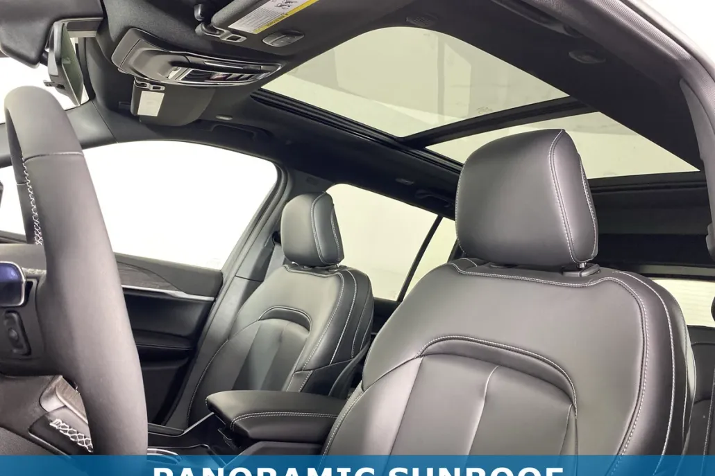 2025 Jeep Grand Cherokee Limited photo 1