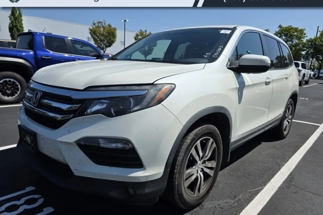 2017 Honda Pilot EX-L photo 1