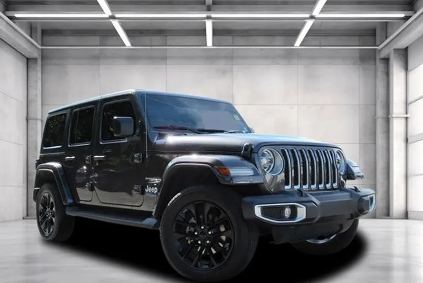 2021 Jeep Wrangler Unlimited Sahara 4xe photo 1